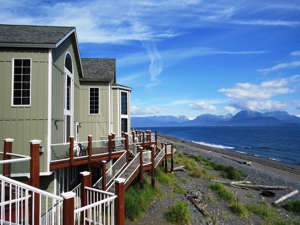 Otter Beach Lodges Хоумър Екстериор снимка