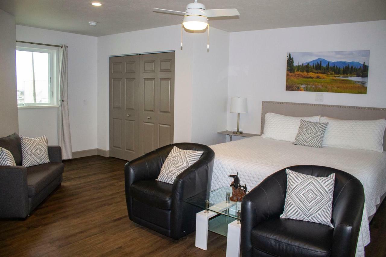 Otter Beach Lodges Хоумър Екстериор снимка